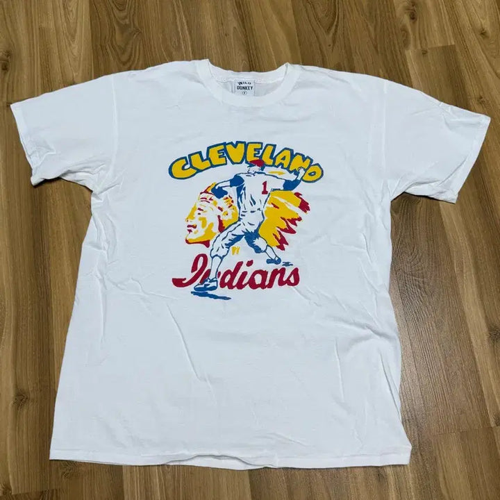 [BUNJANG] Wild Donkey Cleveland Indians Vintage T-Shirt / 와일드동키 클리블랜드 인디언스 반팔