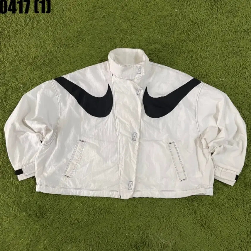 [SOLD OUT] 나이키 빅스우시 화이트 바람막이 자켓 L