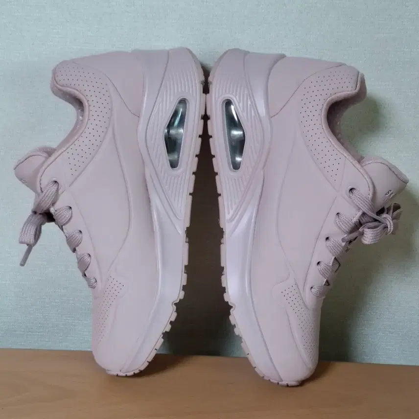 [BUNJANG] Skechers Air Walking Shoes / 스케쳐스 220-225 에어 워킹화