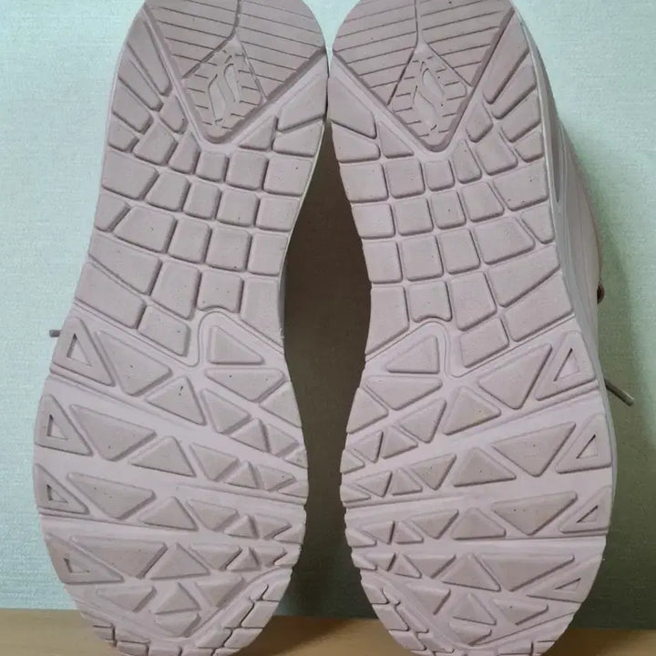 [BUNJANG] Skechers Air Walking Shoes / 스케쳐스 220-225 에어 워킹화