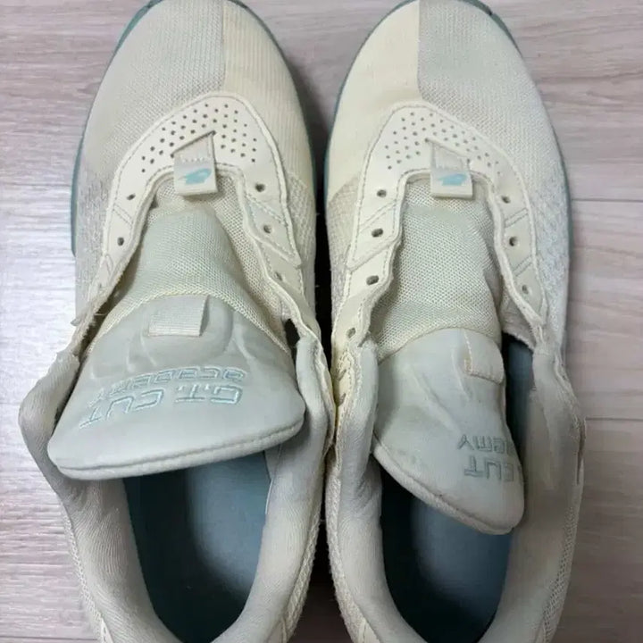 [SOLD OUT] 지티컷 아카데미