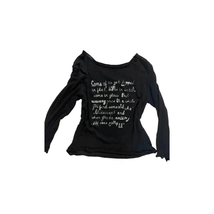 [SOLD OUT] 블랙 레터링 긴팔티 슬리브