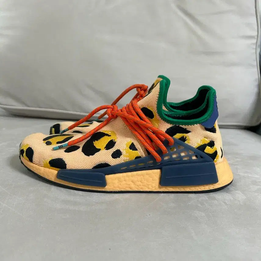 [BUNJANG] Adidas Pharrell Williams Human Leopard Sneakers / 아디다스 팔렐 윌리엄스 휴먼 레오파드 스니커즈