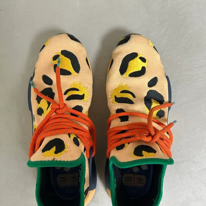 [BUNJANG] Adidas Pharrell Williams Human Leopard Sneakers / 아디다스 팔렐 윌리엄스 휴먼 레오파드 스니커즈
