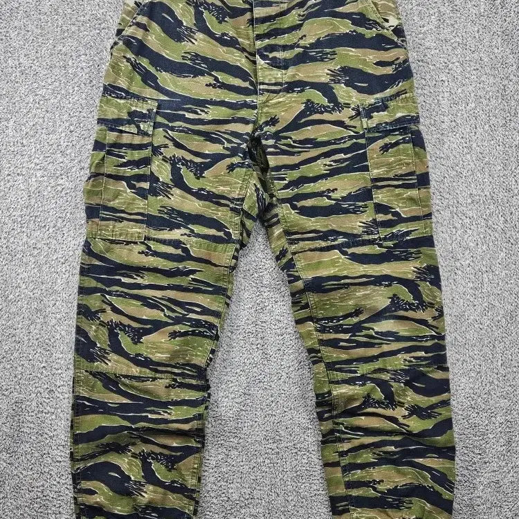 [BUNJANG] Propper Tiger Camo BDU Double Knee Cargo Pants (31" Estimated) / 프로퍼 타이거카모 카고 더블니 BDU 팬츠 (31"추정) / 11878