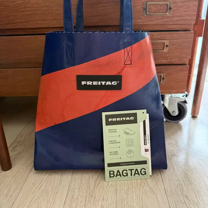 [SOLD OUT] 프라이탁 소니 진한파랑 오렌지 SONNY