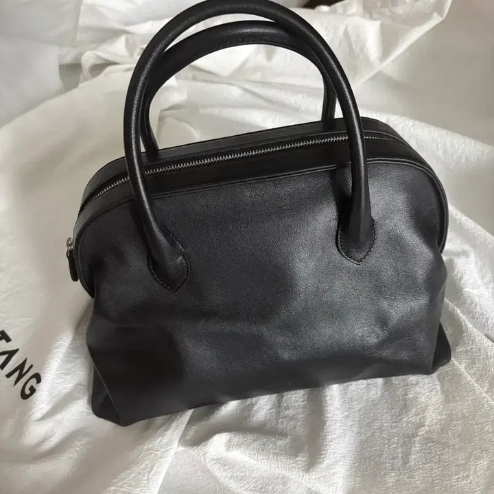 [SOLD OUT] 파흐탱  ADELE BAG washed black