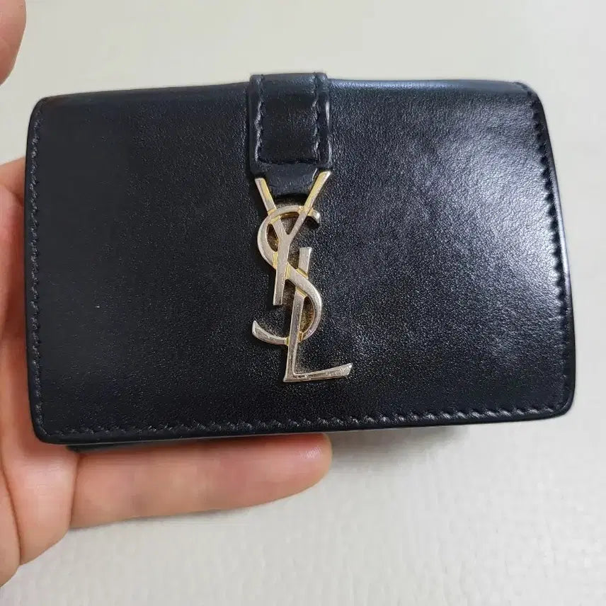 [SOLD OUT] 입생로랑 미니 반지갑 정품