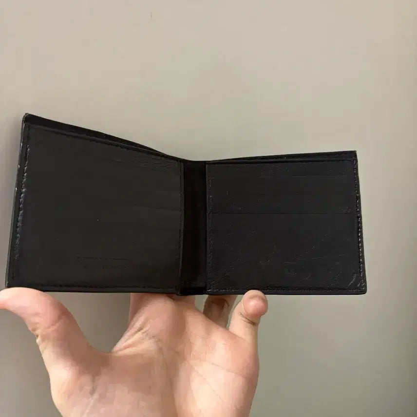 [BUNJANG] Bottega Veneta Leather Cassette Bifold Wallet / 정품 보테가베네타 레더 카세트 반지갑