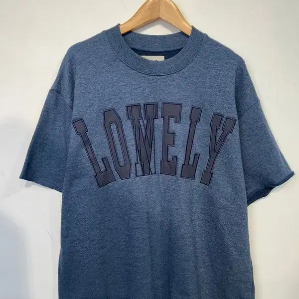 [SOLD OUT] 미디움 노앙 론리 러블리 반팔 스웨트 셔츠 티셔츠 블루