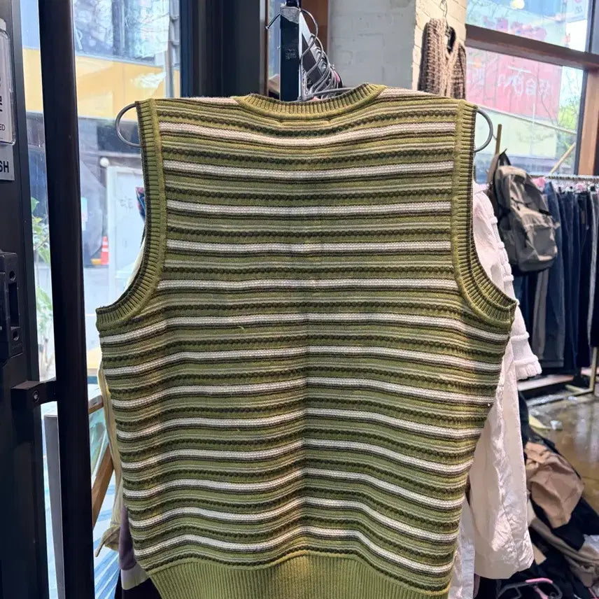 [BUNJANG] Balenciaga Striped Knit Vest / 발렌시아가 스트라이프 니트 조끼