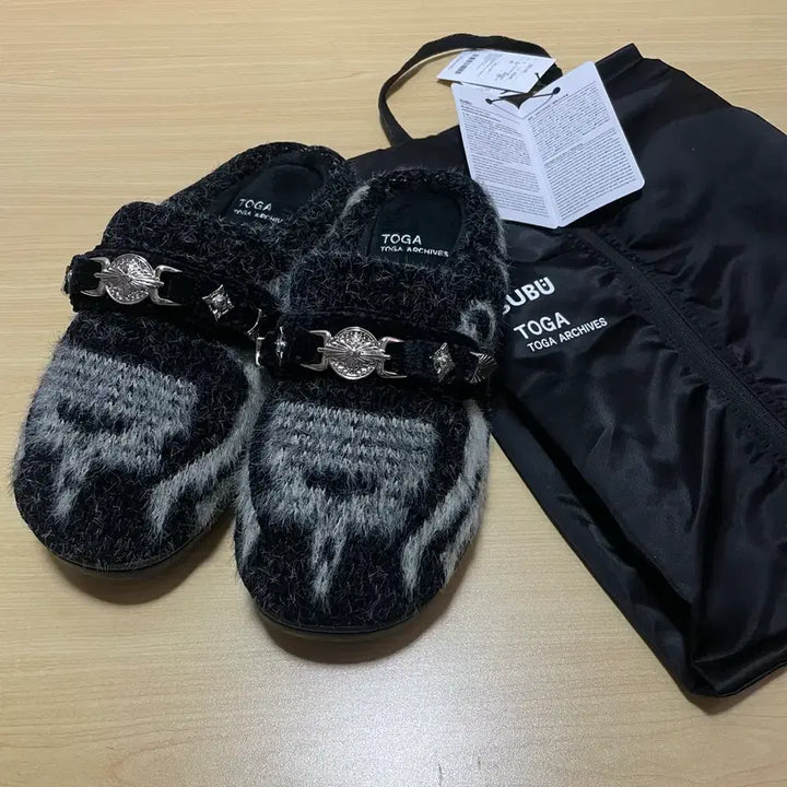 [BUNJANG] Subu x Toga Knit Slip-on Black / [0,2] 새상품 Subu x Toga 니트 슬립온 블랙