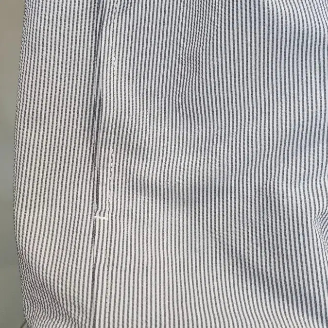 [BUNJANG] Volvik Striped Short Sleeve Hooded Zip-up / Volvik 반팔 후드 집업