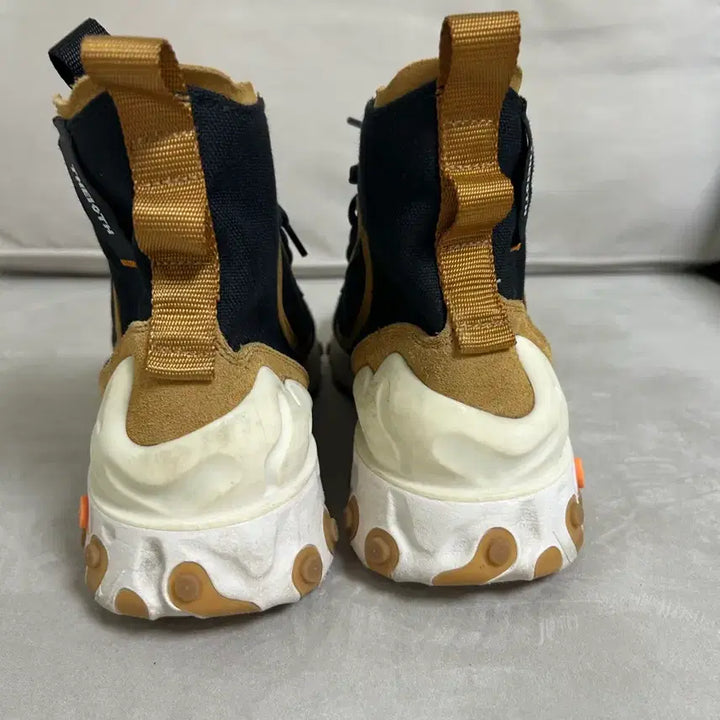 [BUNJANG] Nike THE10TH React Boots Black/Beige / 나이키 THE10TH 리액트 부츠 블랙/베이지