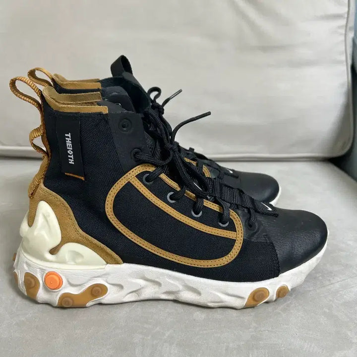 [BUNJANG] Nike THE10TH React Boots Black/Beige / 나이키 THE10TH 리액트 부츠 블랙/베이지