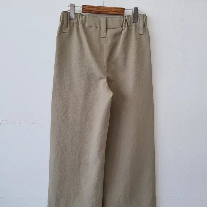 [SOLD OUT] 이세이미야케 정품 카키베이지 슬랙스