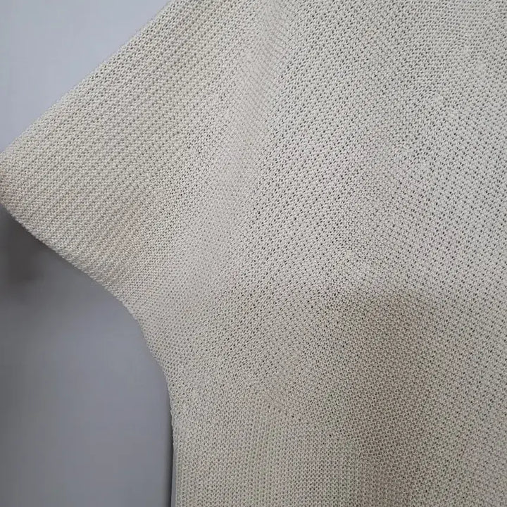 [BUNJANG] G-Studio Ivory Knit T-shirt / 지스튜디오  반팔 니트티 아이보리