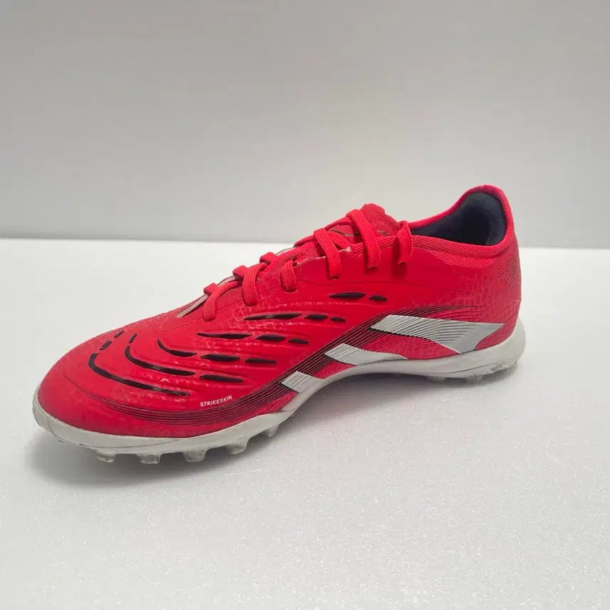 [SOLD OUT] 아디다스 프레데터 프로 TF 250