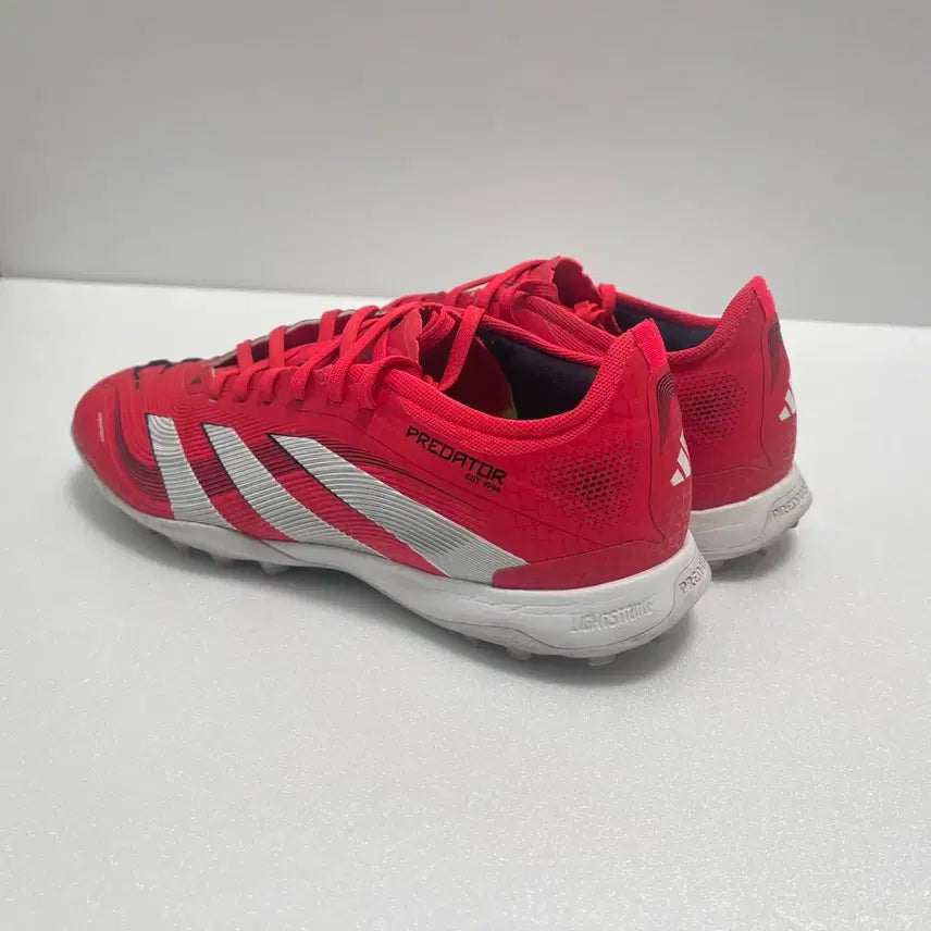 [SOLD OUT] 아디다스 프레데터 프로 TF 250
