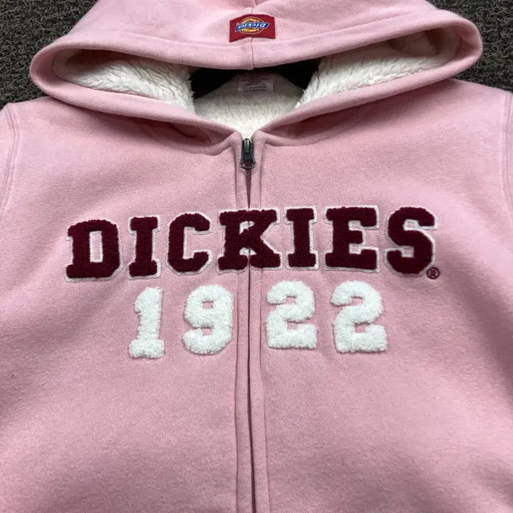 [SOLD OUT] 디키즈 딸기우유 양털 후드집업