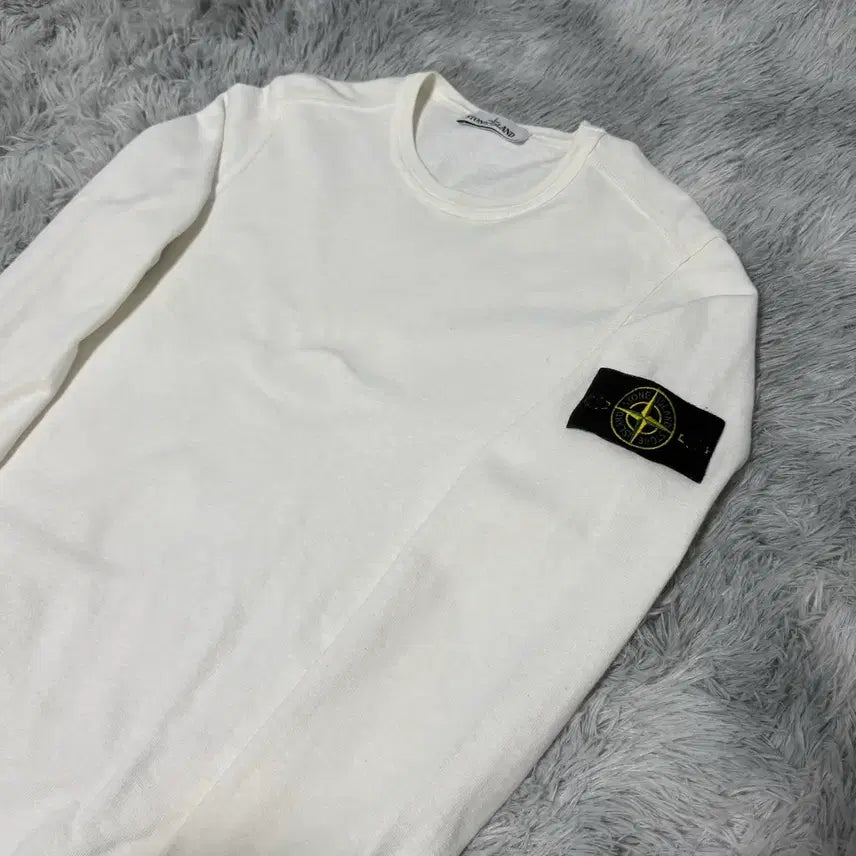[SOLD OUT] [M size] 스톤아일랜드 맨투맨 화이트