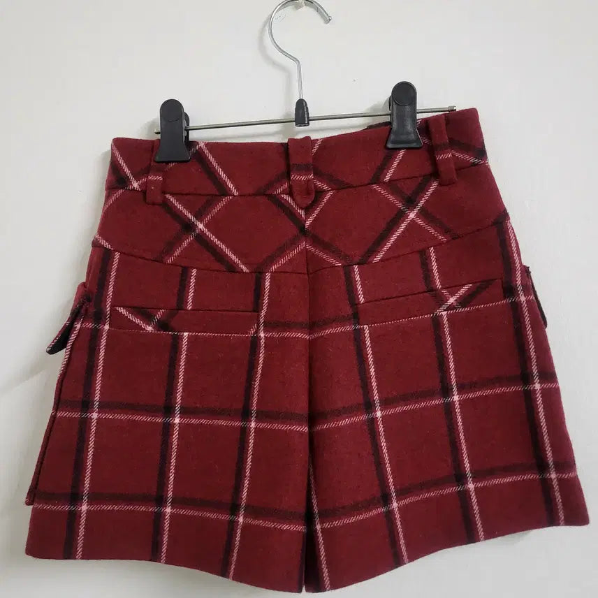 [SOLD OUT] 럭키슈에뜨 반바지 36