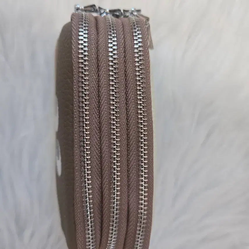 [BUNJANG] Leather Pouch Wallet / 귀여운 표정 파우치 소가죽 지갑