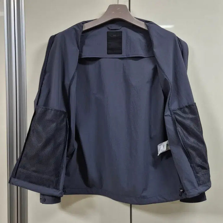 [SOLD OUT] K2 고급 방수방풍 기능성 자켓 남자95~100싸이즈 푸른색 계열