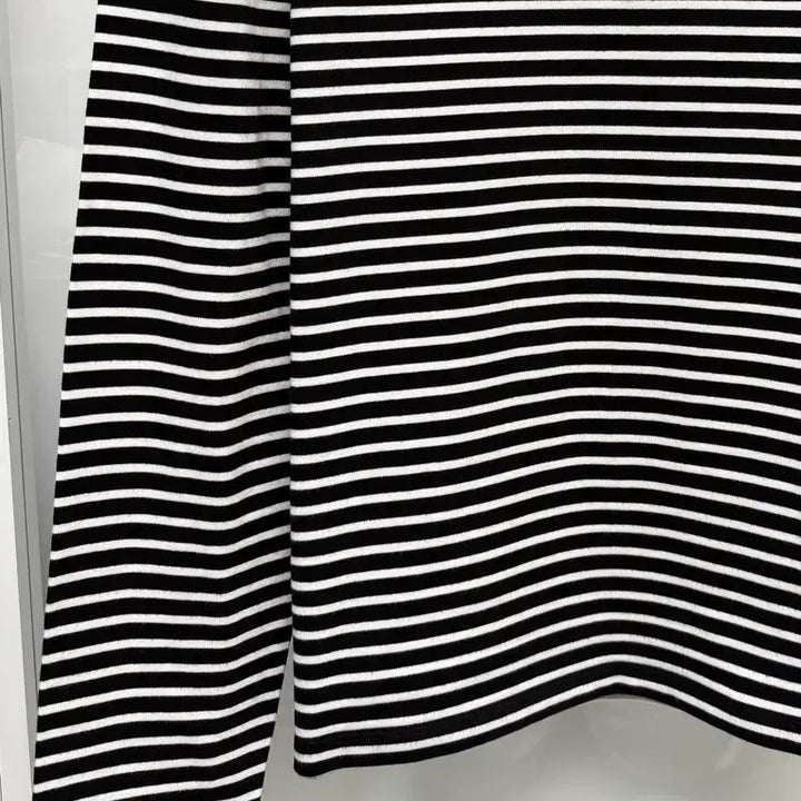 [BUNJANG] AMI Small Heart Stripe T-shirt L / 아미 스몰하트 스트라이프 단가라 티셔츠 L