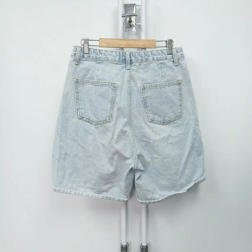 [BUNJANG] Burun &amp; Judy 23SS Banding Denim Shorts / 부루앤쥬디 23SS 밴딩 청 반바지 27-28