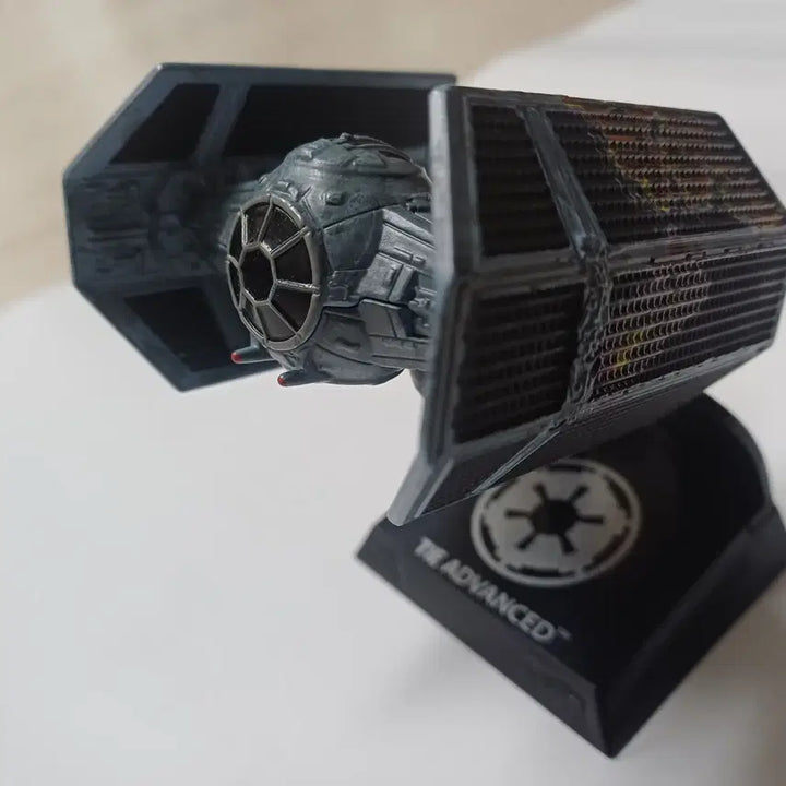 [BUNJANG] Hot Wheels Star Wars Darth Vader TIE Advanced Alloy Diecast Model / 핫휠 스타워즈 다스베이더 타이어드밴스드 합금 전투데미지 희귀 벌크 미사용