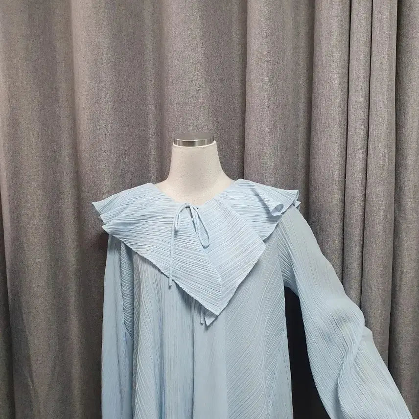 [BUNJANG] Lee Chung Chung Pleats Blouse / 이청청 디자이너 플리츠 블라우스