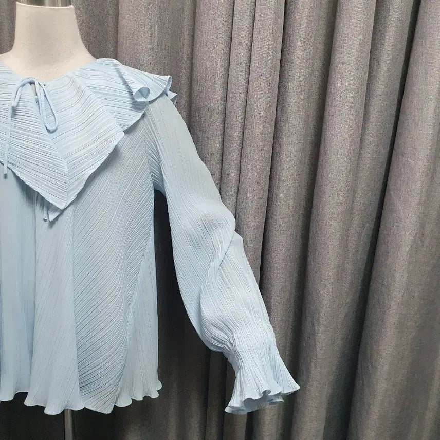 [BUNJANG] Lee Chung Chung Pleats Blouse / 이청청 디자이너 플리츠 블라우스