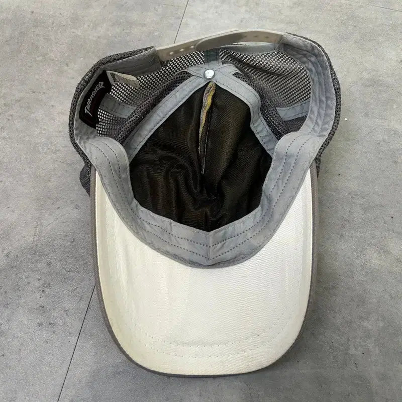 [BUNJANG] Free Trashier Magazine Vintage Y2K Mesh Trucker Cap Hat / 프리 트레셔 매거진 빈티지 Y2K 메쉬 트러커 캡 모자