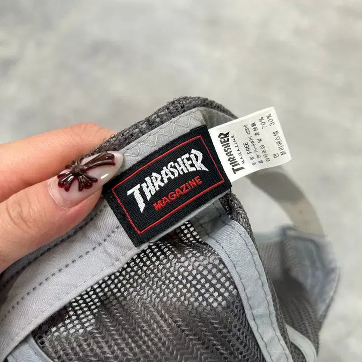 [BUNJANG] Free Trashier Magazine Vintage Y2K Mesh Trucker Cap Hat / 프리 트레셔 매거진 빈티지 Y2K 메쉬 트러커 캡 모자