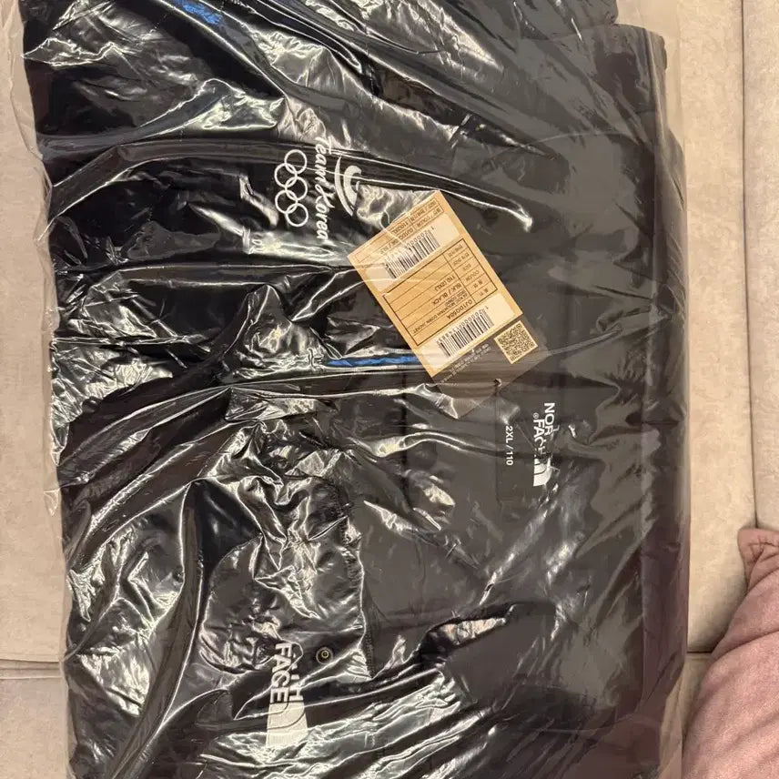 [BUNJANG] The North Face Team Korea 25th Season Limited Edition Padded Jacket / 노스페이스 팀코리아 25시즌 한정판 패딩