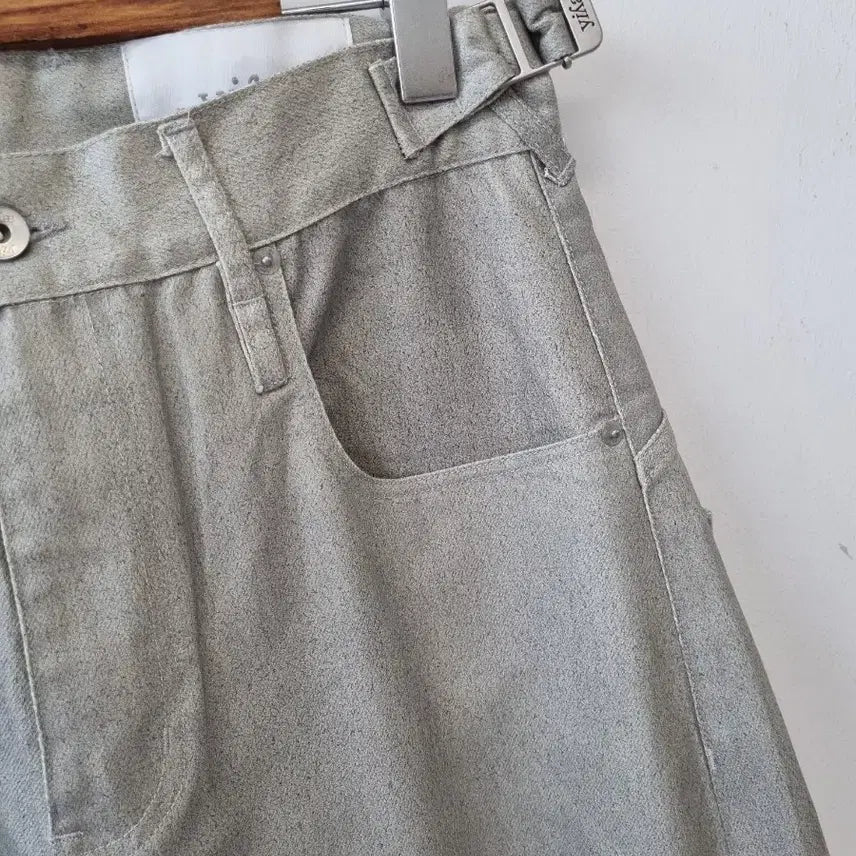 [BUNJANG] Leeje Coated Jeans Pants / 이예 코팅진 바지