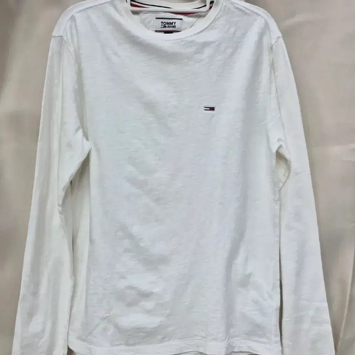 [BUNJANG] Tommy Hilfiger White Long Sleeve T-shirt / 타미힐피거 화이트 긴팔 티셔츠