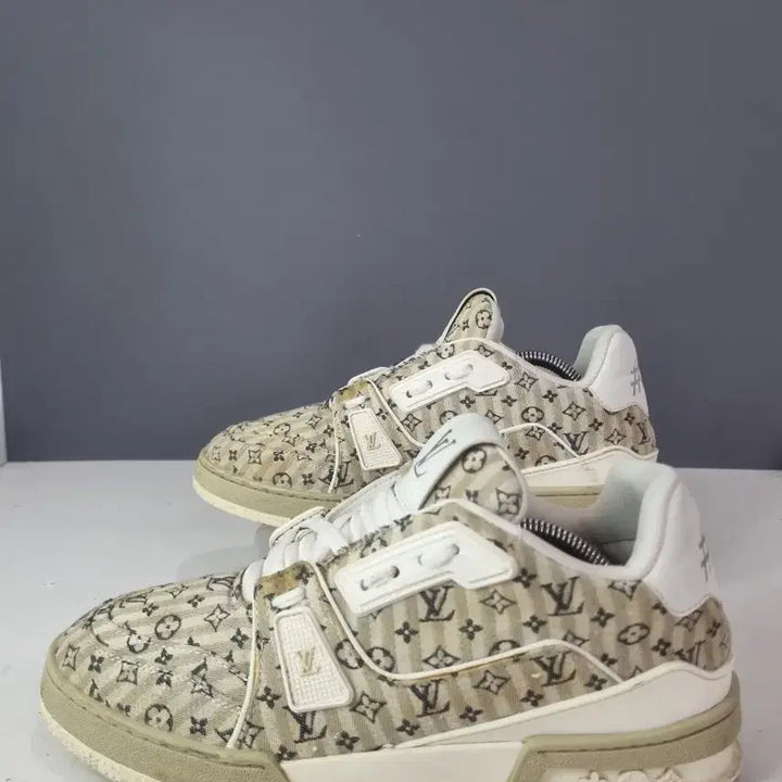 [SOLD OUT] 효자빈티지 8 루이비통LV 트레이너 모노그렘 베이지