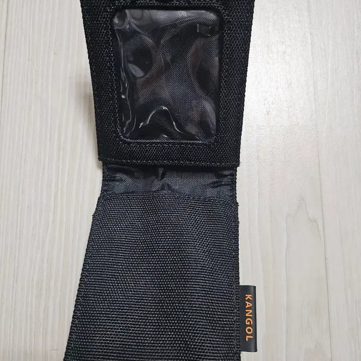 [BUNJANG] Kangol Black Necklace Card Wallet / 캉골 블랙 목걸이 카드지갑