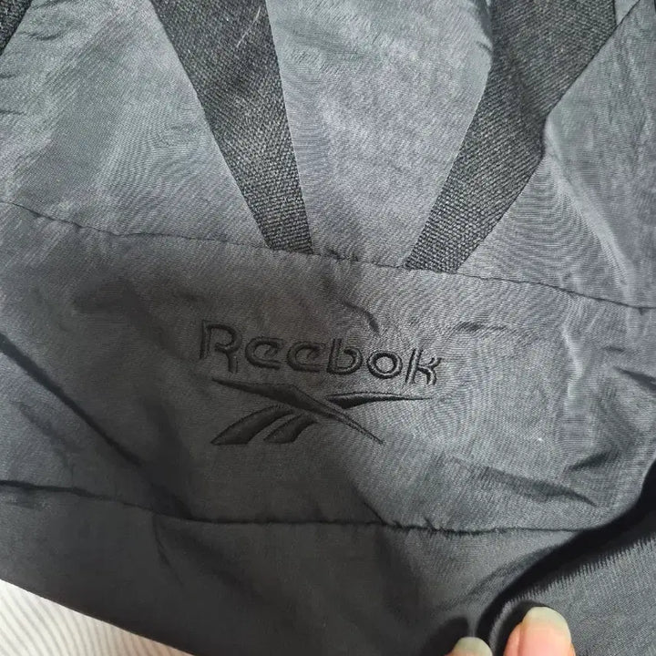[BUNJANG] Reebok Black Backpack / 리복 블랙 백팩 가방