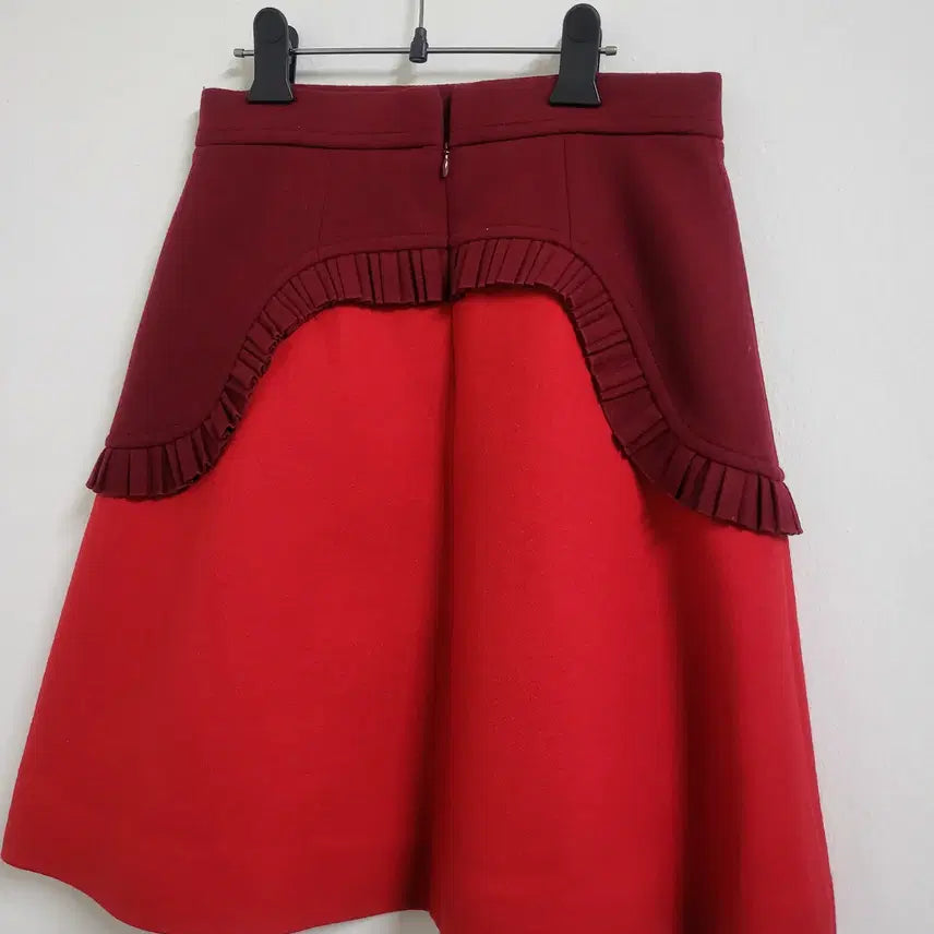 [SOLD OUT] 럭키슈에뜨 스커트 36
