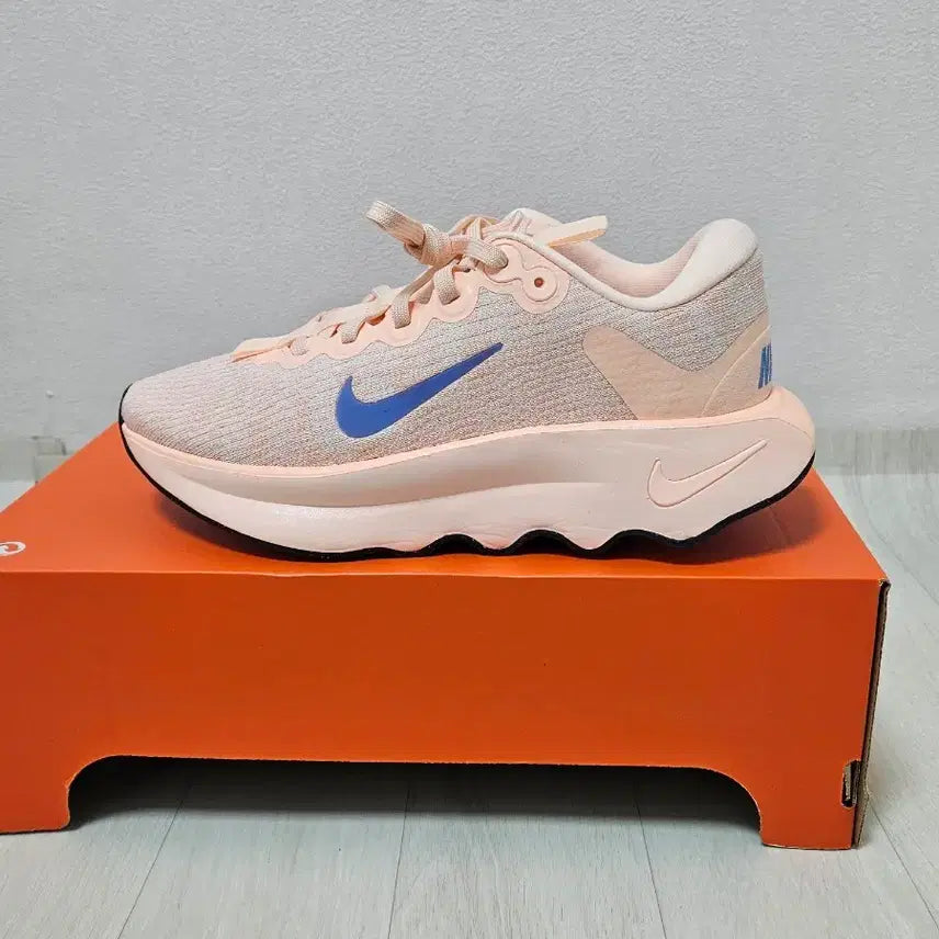 [SOLD OUT] 나이키 모티바.230 러닝화