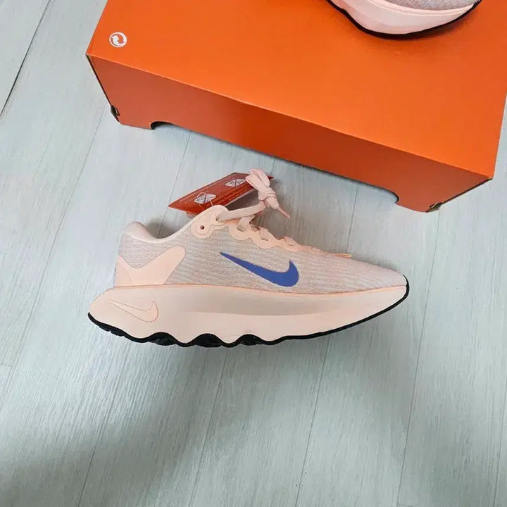 [SOLD OUT] 나이키 모티바.230 러닝화