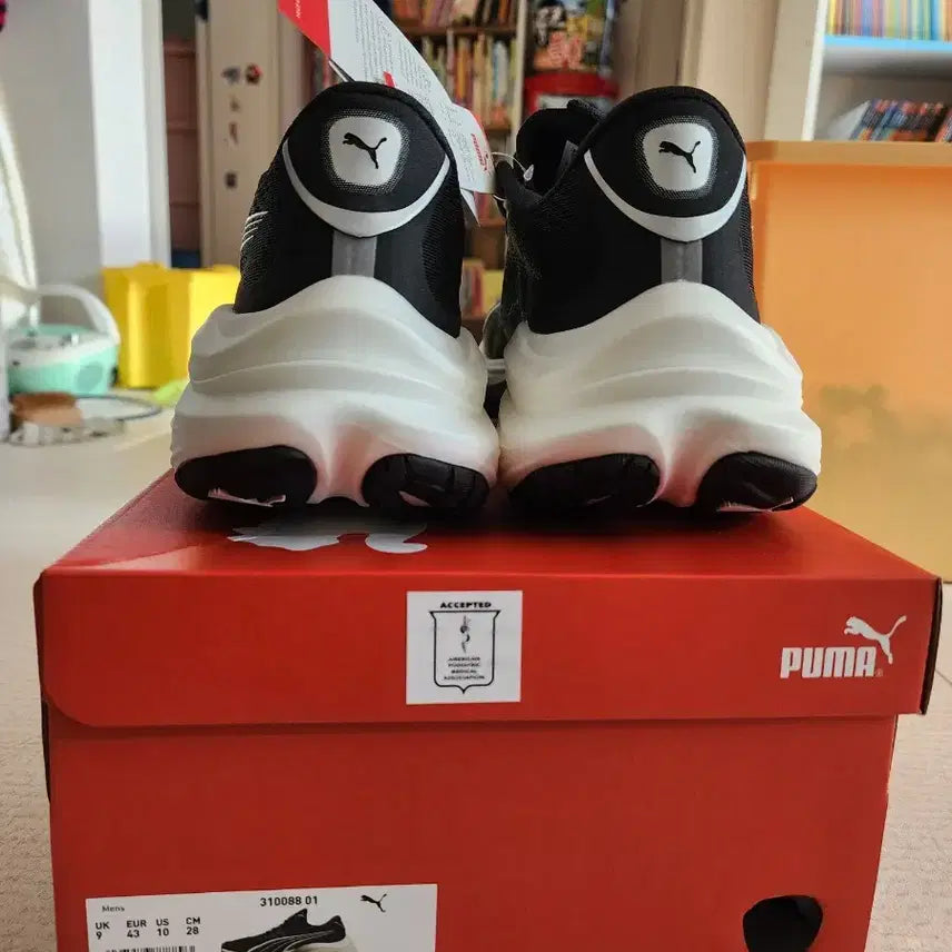 [SOLD OUT] (새상품) 푸마 매그맥스 나이트로 280 런닝화 팝니다