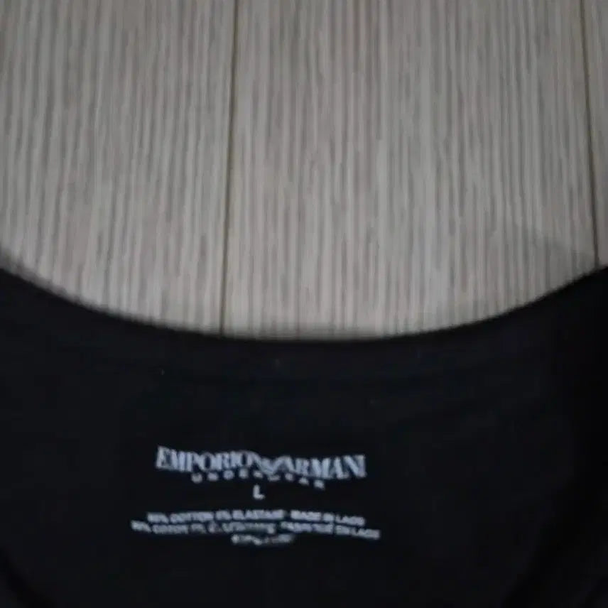 [BUNJANG] Emporio Armani Black Short Sleeve T-shirt / 엠포리오 아르마니 블랙 반팔 티셔츠