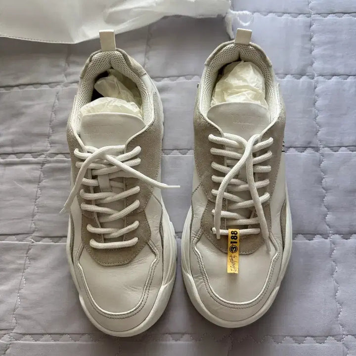 [BUNJANG] Valentino Garavani Sneakers White (265-270) / (S급) 발렌티노 검보이 스니커즈 화이트 (265-270)