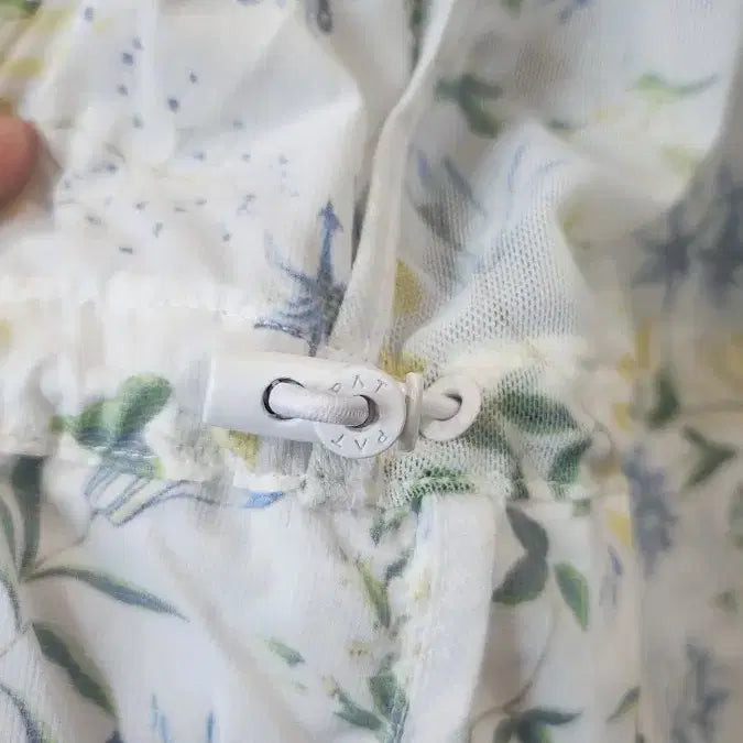 [BUNJANG] P A T Flower Butterfly Pattern Hooded Windbreaker / P A T 플라워 나비 패턴 후드 바람막이 점퍼