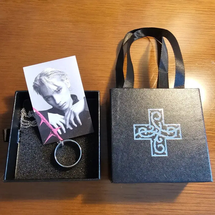 [SOLD OUT] [BUNJANG] TXT Hueningkai Necklace Pendant / 투바투 쇼케 역조공 휴닝카이 반지 펜던트 목걸이 양도