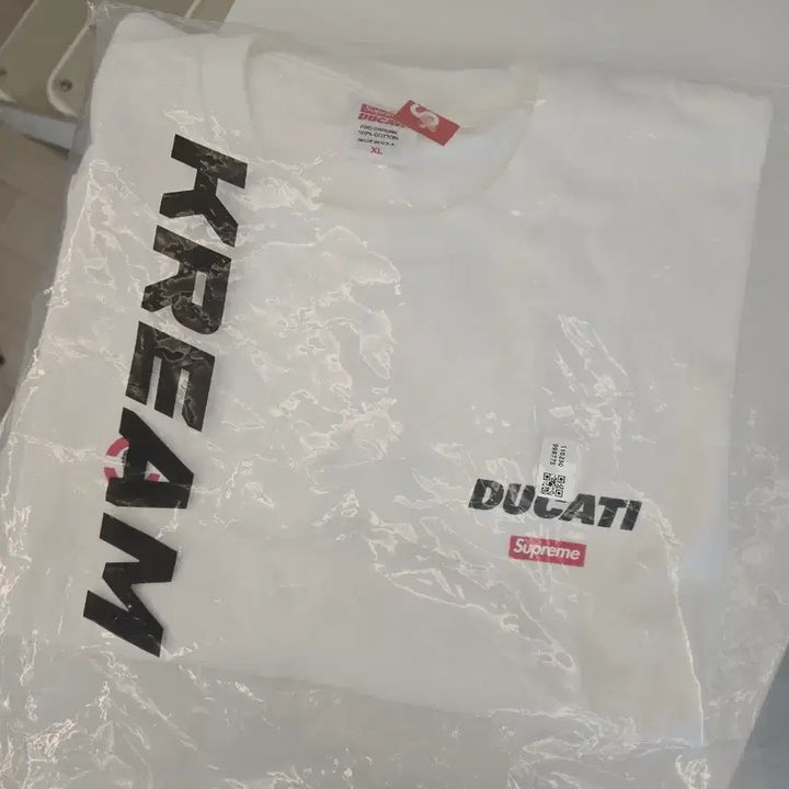 [BUNJANG] Supreme Ducati T-shirt 24SS XL / 슈프림 두가티 박스로고 티셔츠 24ss XL 새제품
